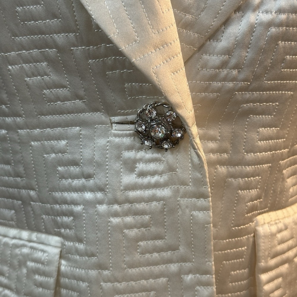 Sutton Studio Ivory Quilted Silk Evening Dress Blazer sz 2 Petite Jeweled Button - Picture 3 of 6